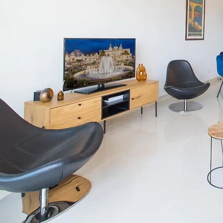 Victoria Palace - Monaco - 3 Pieces - Garage Apartment